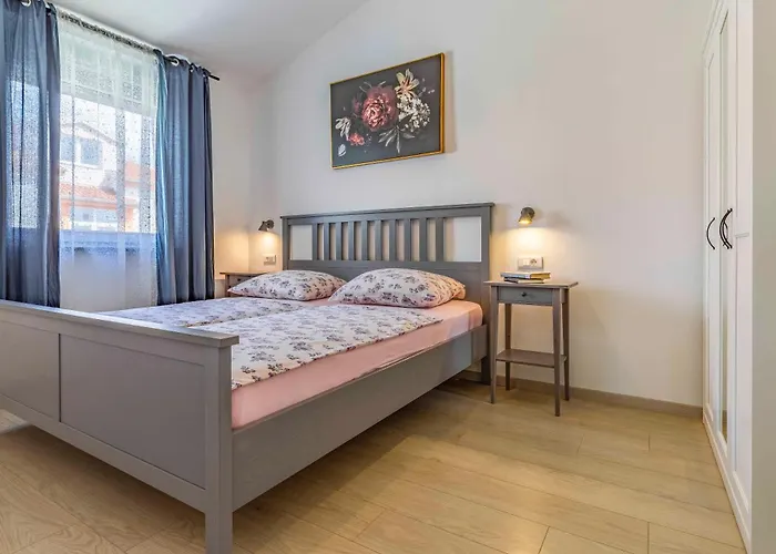 Istriensonne 0766 - Monika