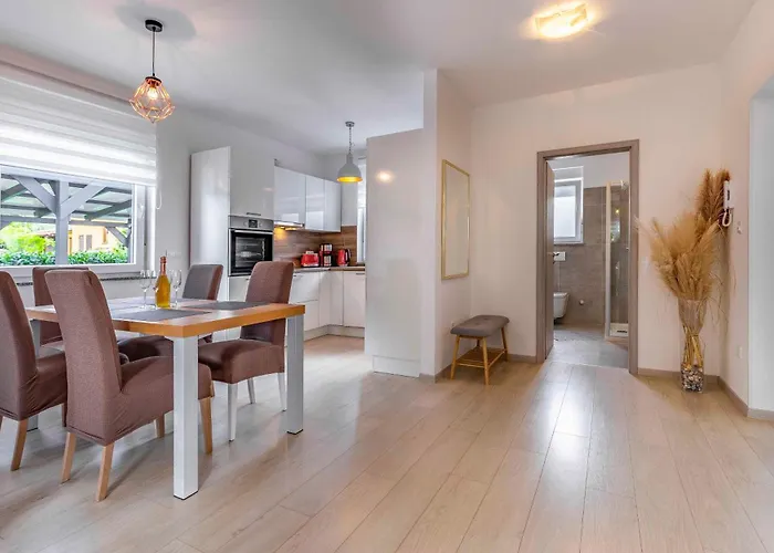 Istriensonne 0766 - Monika *